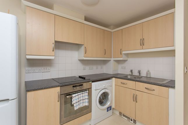 Flat for sale in St. Andrews Close, Canterbury