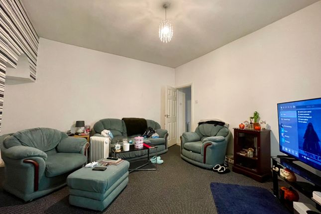Flat for sale in Denwick Avenue, Newcastle Upon Tyne