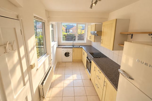 71 St. Johns Road, Hemel Hempstead photo 3