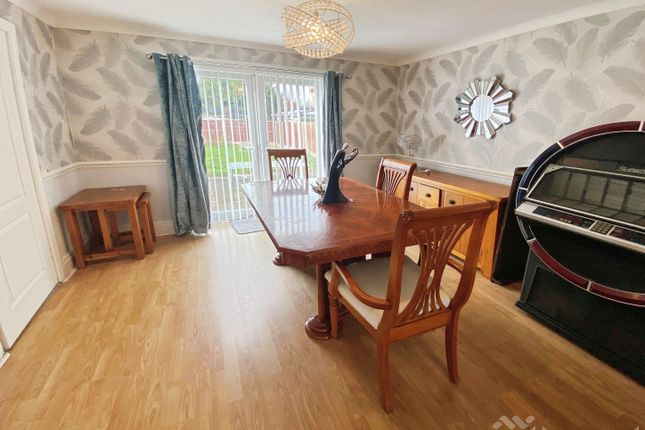 4, Belfry Close, Liverpool photo 3