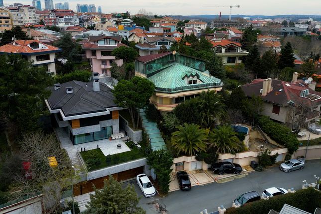Villa for sale in Reşitpaşa, Değirmentepe Aykan Sk. No:29, 34467 Sarıyer/İstanbul, Türkiye, İstanbul, Tr