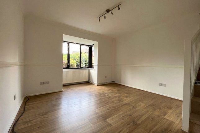 17, Felbrigg Close, Luton photo 4