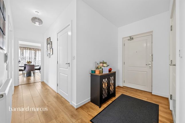 Flat 10, 11, Nihill Place, Croydon photo 4