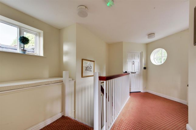 Flat 20 Barclay Hall, Barclay Park Hall Lane, Knutsford photo 4