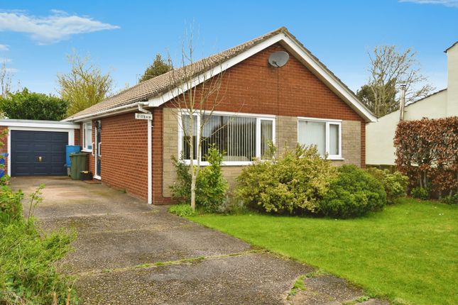 Thumbnail Detached bungalow for sale in Ferry Road, Southrey, Lincoln