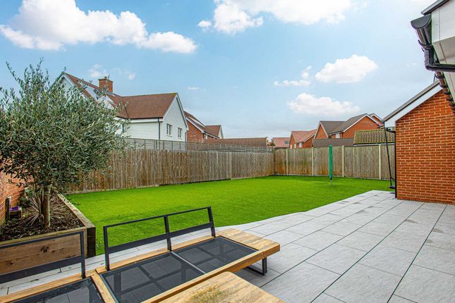 1, Andrewes Way, Rayleigh photo 4