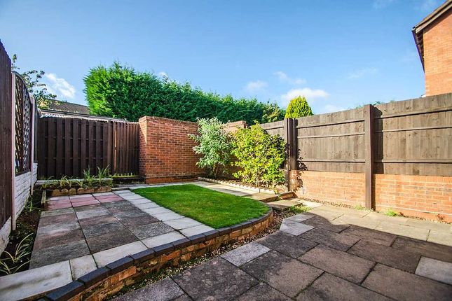 Curlew Close, Lichfield photo 4