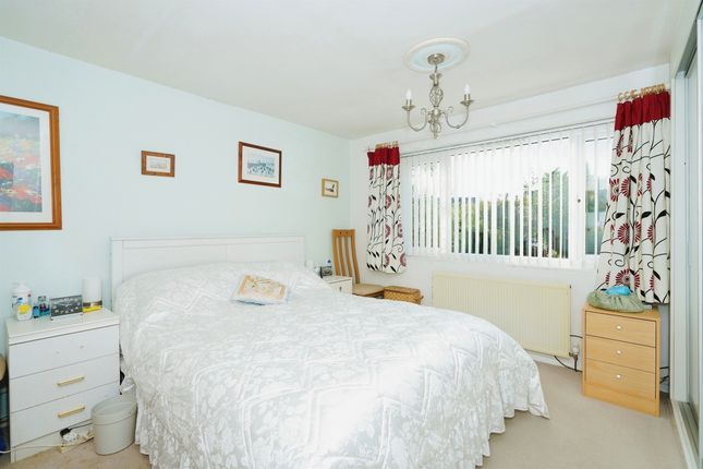 Bungalow for sale in Bettertons Close, Fairford