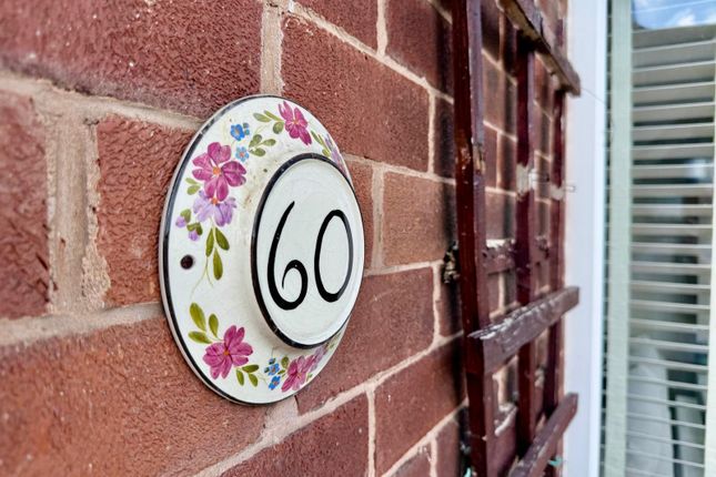 60, Moseley Wood Walk, West Yorkshire photo 2