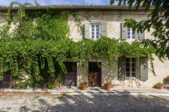 Thumbnail Property for sale in Rochegude, Drôme, Rhône-Alpes, France