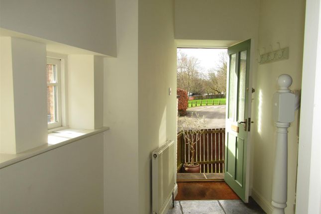 19, Waterside, Langthorpe, Boroughbridge, York photo 2