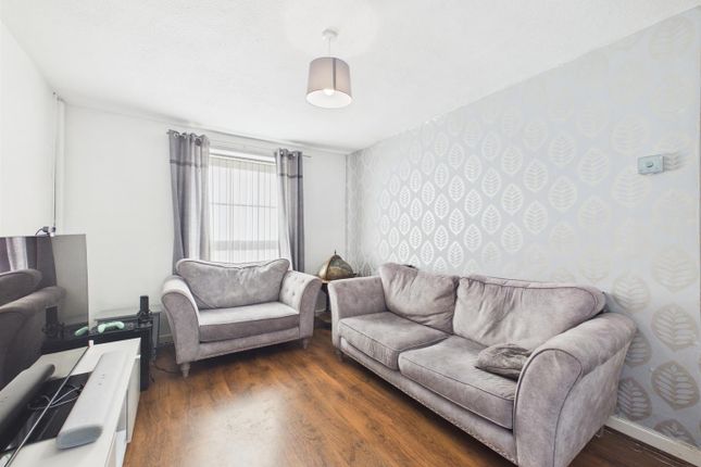 45, Hillburn Drive, Birkenhead photo 2