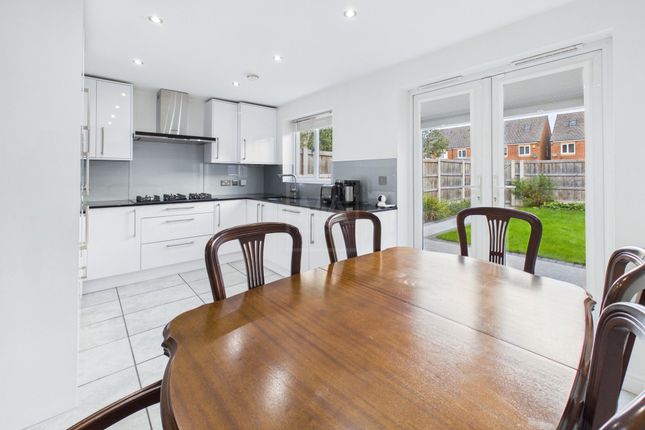 19 Atlanta Gardens, Warrington photo 4