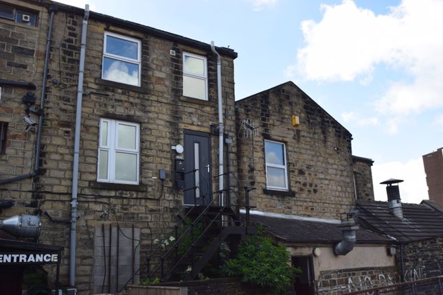 Thumbnail Flat to rent in East Parade, Keighley, Bradford, West Yorkshire