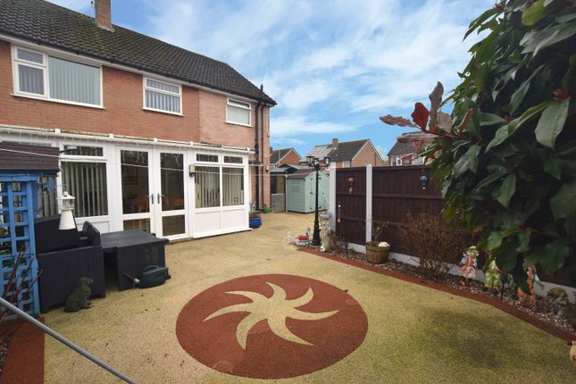 49, Viewlands Drive, Telford photo 4