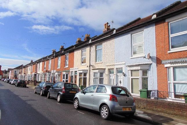 Thumbnail Terraced house to rent in Sutherland Road, Southsea