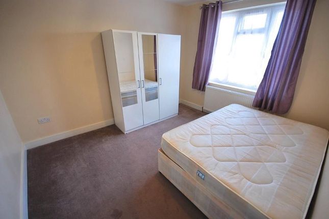FLAT 2 F/F, 71 WOODSIDE AVENUE, WEMBLEY photo 5