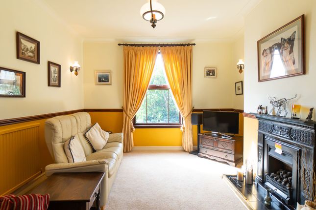 60 Loughborough Road, Coalville photo 3