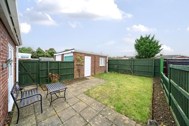 Bungalow for sale in Thame, Oxfordshire