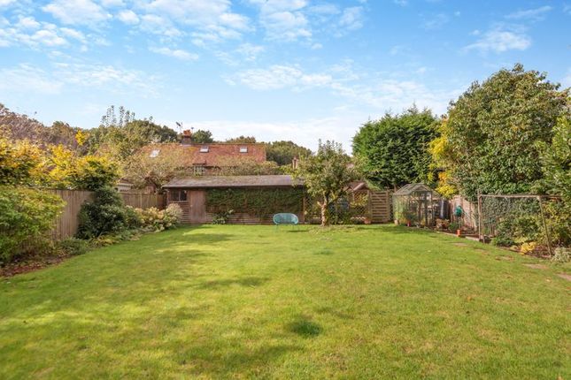 Redcot, Abinger Lane, Abinger Common photo 4