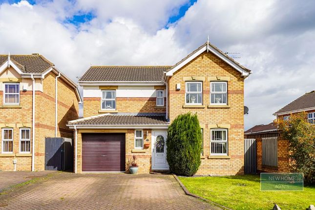 Thumbnail Detached house for sale in Trent Park, Kingswood, Hull