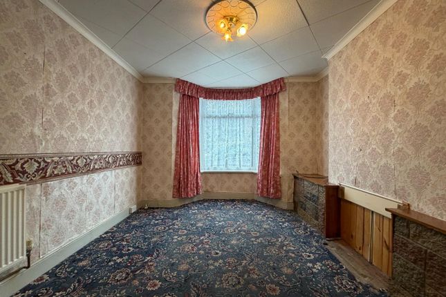 84, Garden Road, Folkestone photo 3