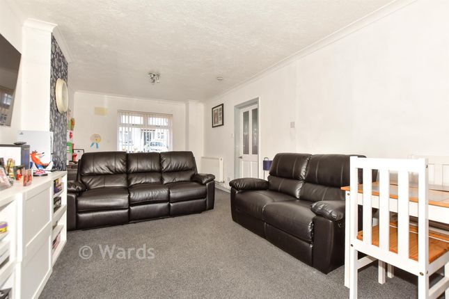 7, Browning Place, Folkestone photo 4
