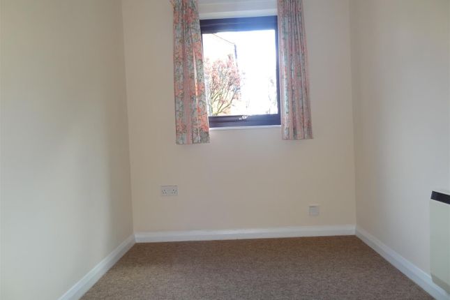 Flat to rent in Castle Court, Wem, Shrewsbury