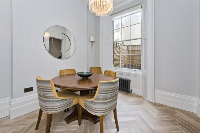 Town house for sale in Kensington Gardens Square, Notting Hill