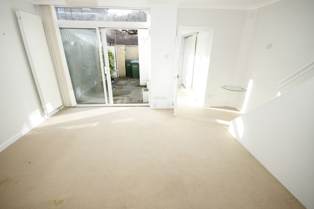 End terrace house for sale in Blackheath Park, London