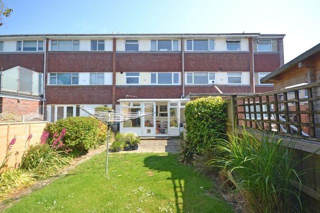 Town house for sale in Kingsway, Selsey