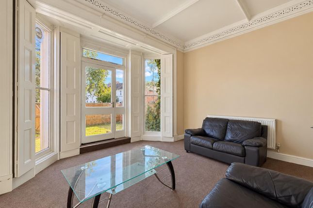 Flat 3, 13 St Marys Road, Leamington Spa photo 5