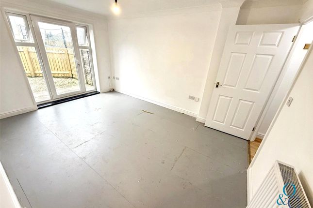 16, Mullion Close, St Austell photo 3