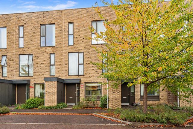 3-bed house on Clay Farm Drive, Trumpington, £700,000