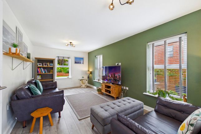 5, Ferestone Court, Pontefract photo 2