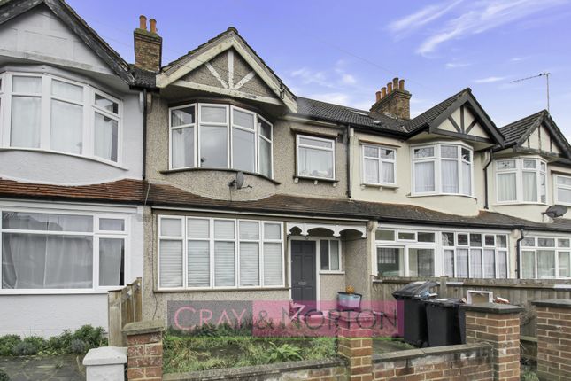 Terraced house for sale in Addiscombe Avenue, Addiscombe