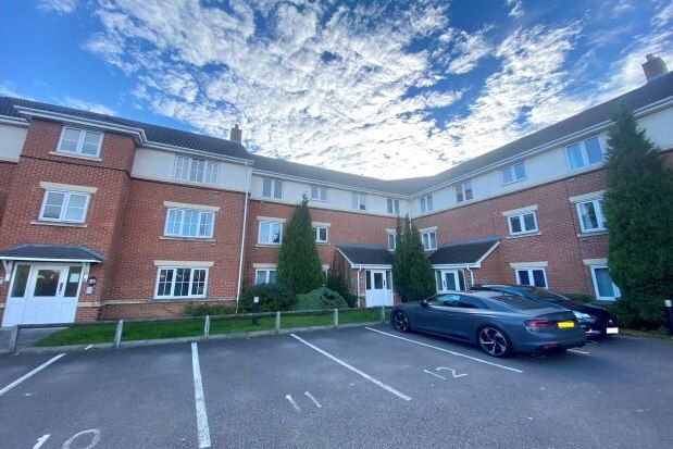 Flat to rent in Coniston House, Chesterfield