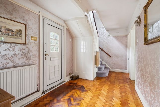 27 Attimore Road, Welwyn Garden City, Hertfordshire photo 4
