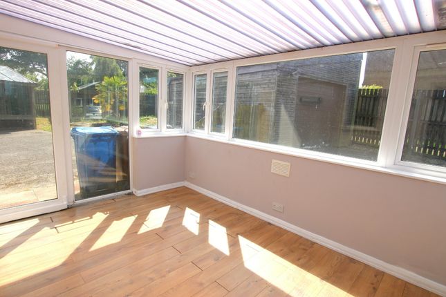 82, Oban Drive, Blackburn photo 5