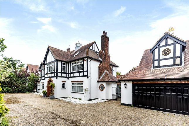 Thumbnail Detached house to rent in The Ridgeway, Cuffley, Potters Bar