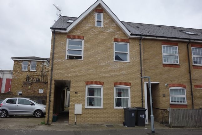 Thumbnail Property to rent in Southsea Road, Kingston