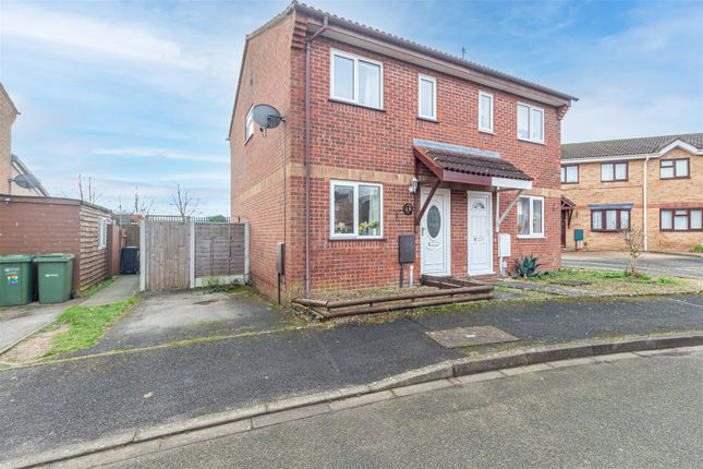 2-bed house on 15, Sheffield Close, Worcester, £215,000
