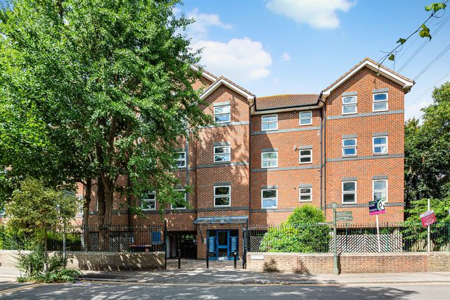 Flat 12, 100 Byegrove Rd, London Sw19 2Bj-8.Jpg