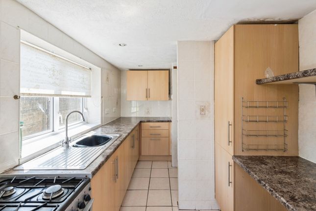 16, Lowlands Road, Lancashire photo 3