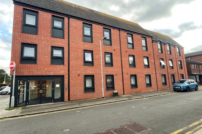 Flat for sale in High Street, Lincoln, Lincolnshire