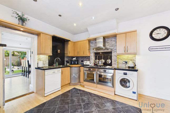 10, Galloway Road, Fleetwood photo 4