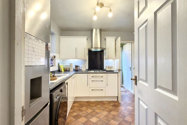 1 Hextall Drive, Ibstock photo 2