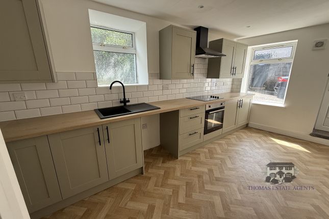 124, Ynyscynon Road, Tonypandy photo 5