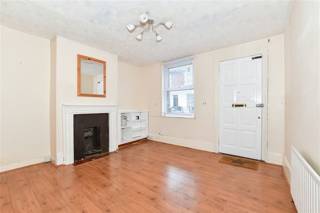 Perryfield Street, Maidstone photo 4