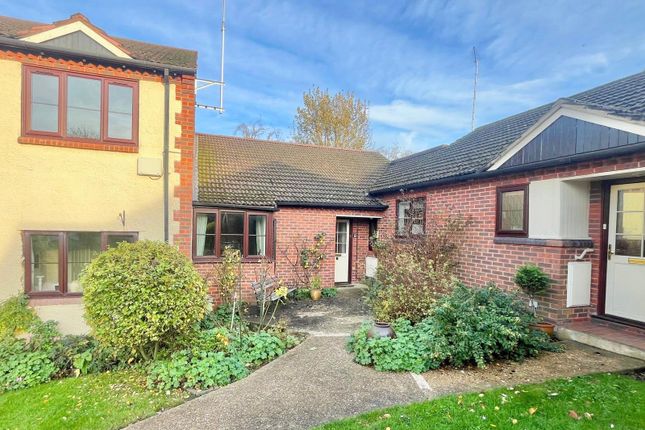 2-bed house on 5 Stratford Court,, Avon Road, Surrey, £325,000